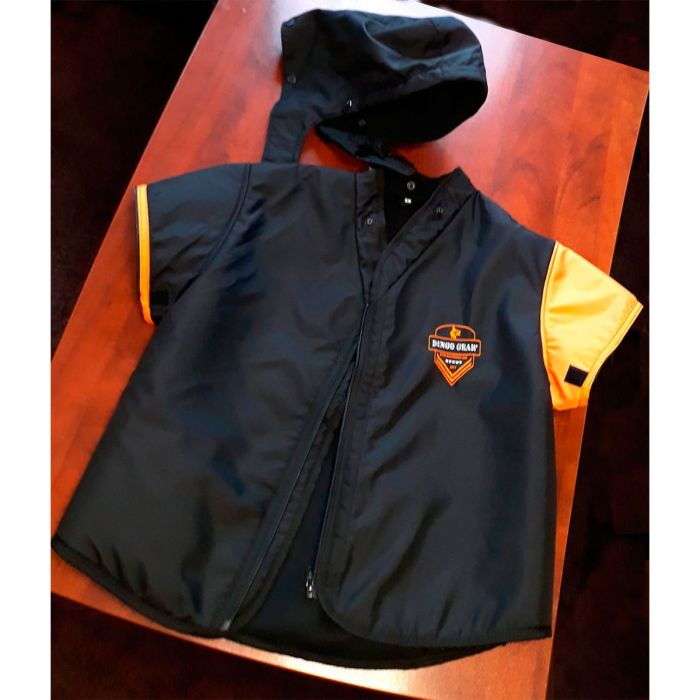 Dingo Gear Traje de entrenamiento con capucha