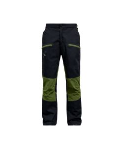 Vista frontal del pantalón de trabajo para hombre X-OTIK RuleBreaker en color negro con bolsillos de muslo con cremallera y paneles verde oliva