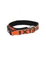 Collar para perro naranja neón marca Nayeco modelo X-TRM con acolchado negro y cierre de click