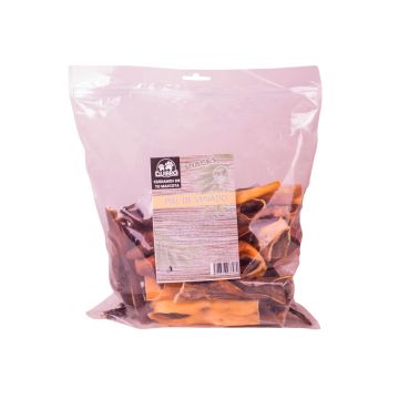 Envase industrial de 1 kg de piel de venado para perros Quibro en bolsa transparente con etiqueta de composición nutricional
