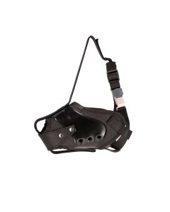 Bozal de impacto Dingo Gear Combat Pro de color negro para entrenamiento de defensa, visto de perfil sobre un fondo blanco.