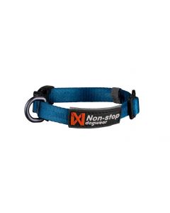 Collar para perro azul Non-stop dogwear Tumble vista completa fondo blanco